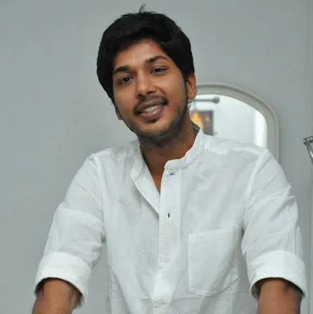 Rakendu Mouli